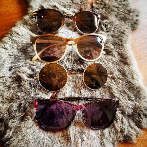 4 Pairs of Sunglasses - Picture 1 of 1